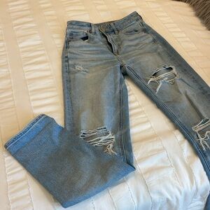 American Eagle Light Blue Jeans